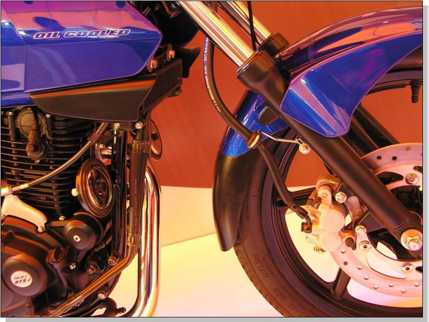 Bajaj pulsar sale 200cc 2009 model